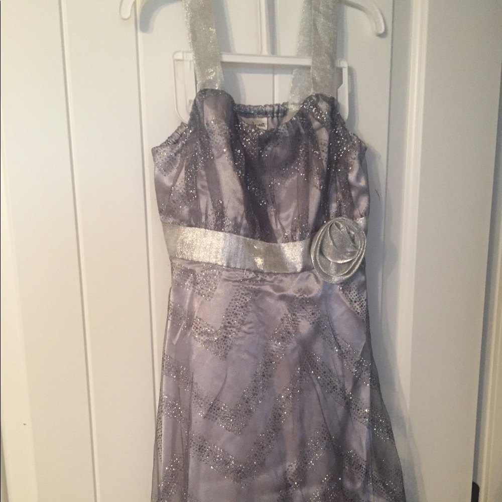 Girls size 8 Party dress